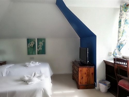 Rosemead Guest House Claygate Eksteriør bilde