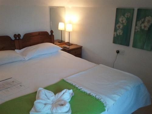 Rosemead Guest House Claygate Eksteriør bilde